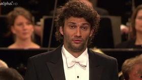 一个很乔纳斯的圣诞节,温馨旋律中的欢乐时光